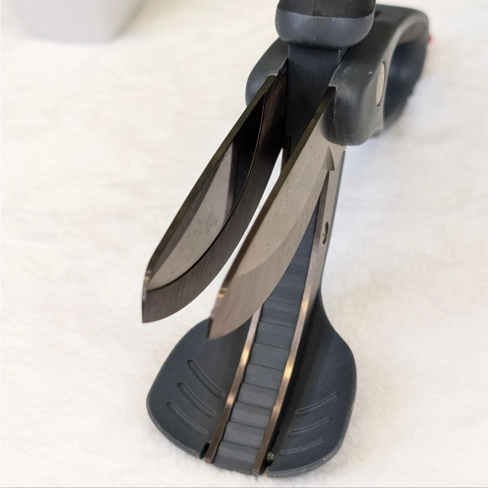 Pampered Chef Salad Chopper Scissors - Picture 9 of 15